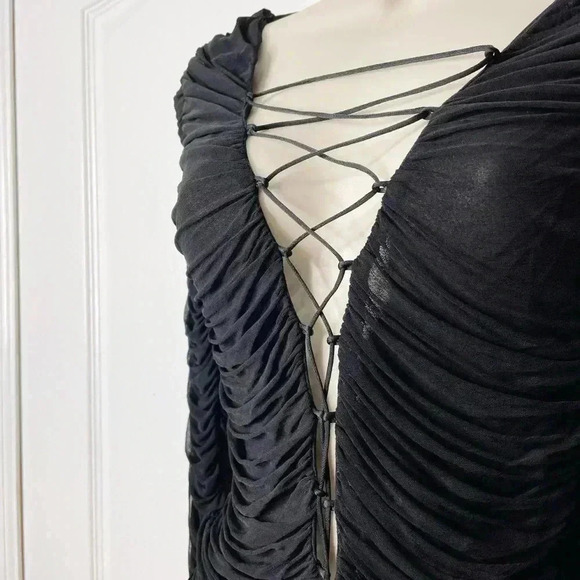 NWOT - INTERIOR NYC Kit Ruched Lace-Up Top Black Size Small - Picture 5 of 10